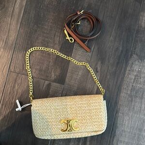 Chic Gold Chain Crossbody Bag